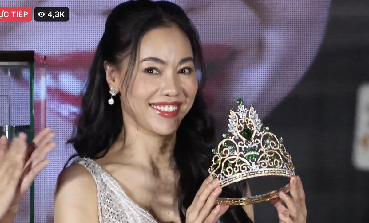 Trưởng BTC Miss Grand VN gây tranh cãi với phát ngôn: Vương miện của Ngọc Châu 'y đúc' vương miện Tiểu Vy Ảnh 2