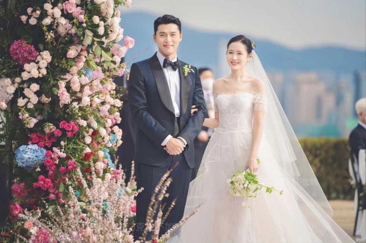 Hyun Bin vô tình tiết lộ giới tính em bé trong bụng Son Ye Jin với fan hâm mộ? Ảnh 3