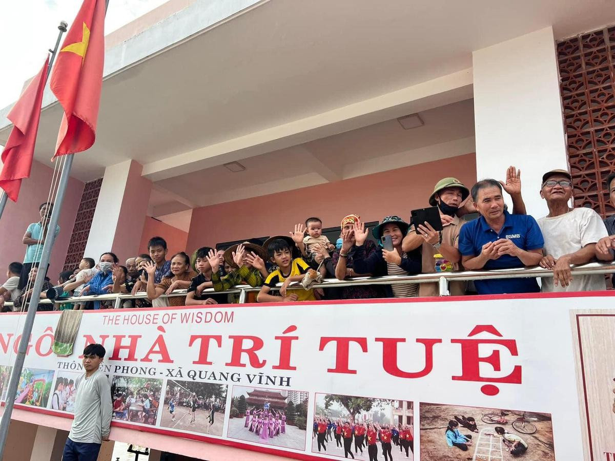 Ca sĩ Thuỷ Tiên chia sẻ 'thành quả' đã xây dựng từ mùa bão những năm trước cho bà con miền Trung Ảnh 2