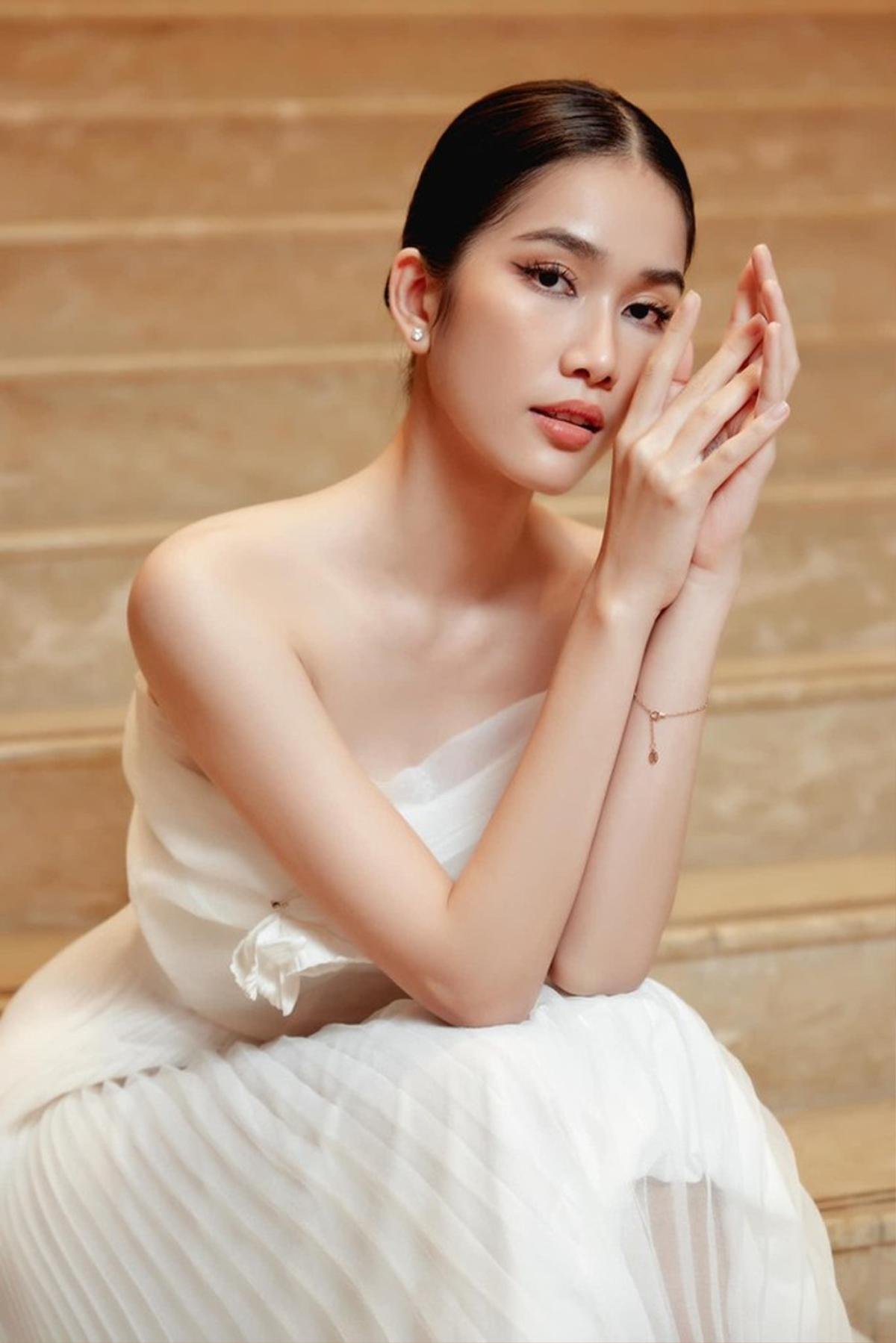 Sợ 'lời nguyền Á hậu 2', Phương Anh xin phép không búi tóc khi đi thi Miss International 2022 Ảnh 2