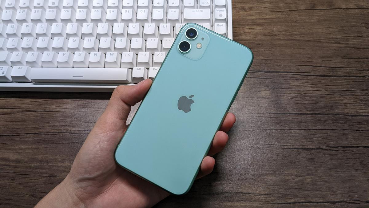 iPhone 11 giảm giá sốc những ngày giữa tháng 10 Ảnh 1