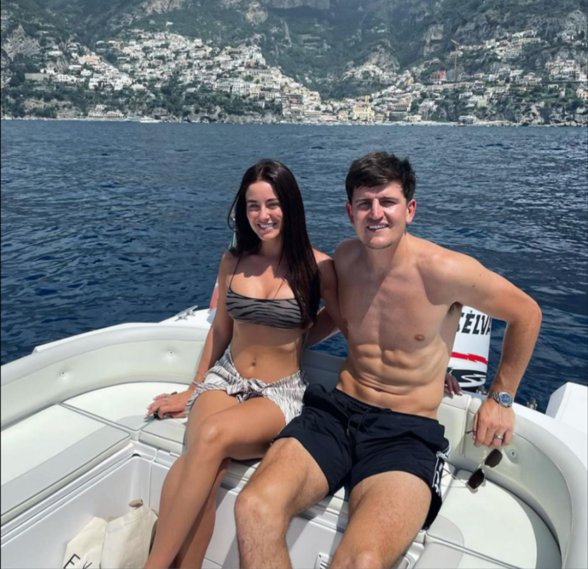 Harry Maguire được HLV Erik ten Hag cho xả trại để nghỉ dưỡng thương Ảnh 1