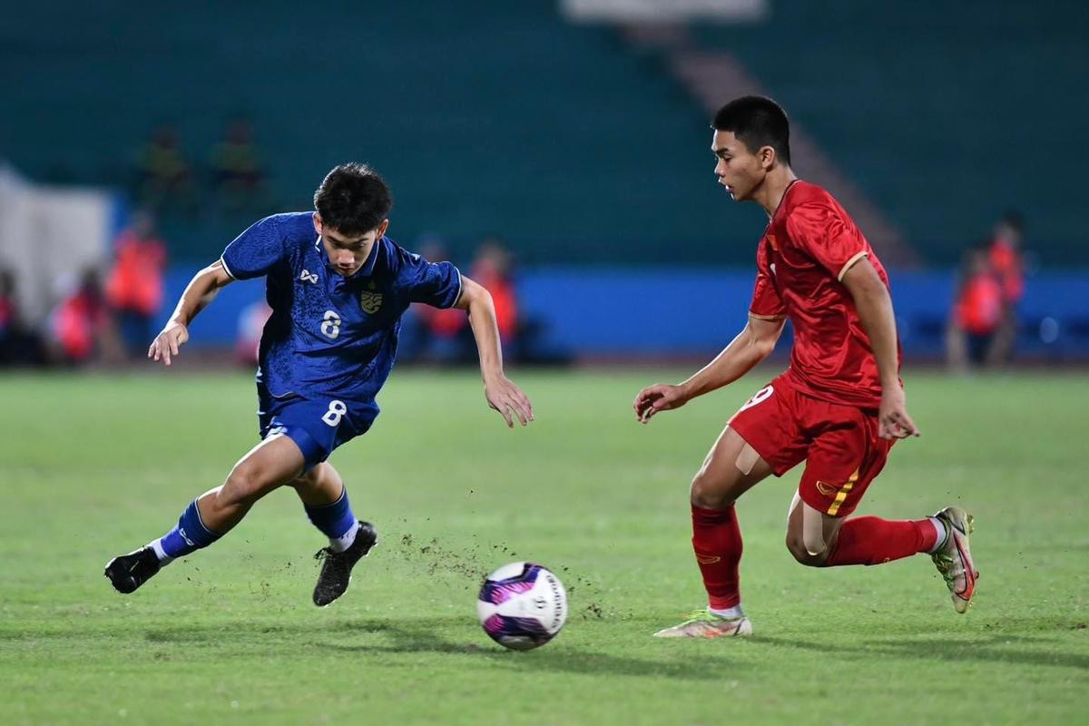 Việt Nam vùi dập Thái Lan 3-0 để vào VCK U17 châu Á Ảnh 2