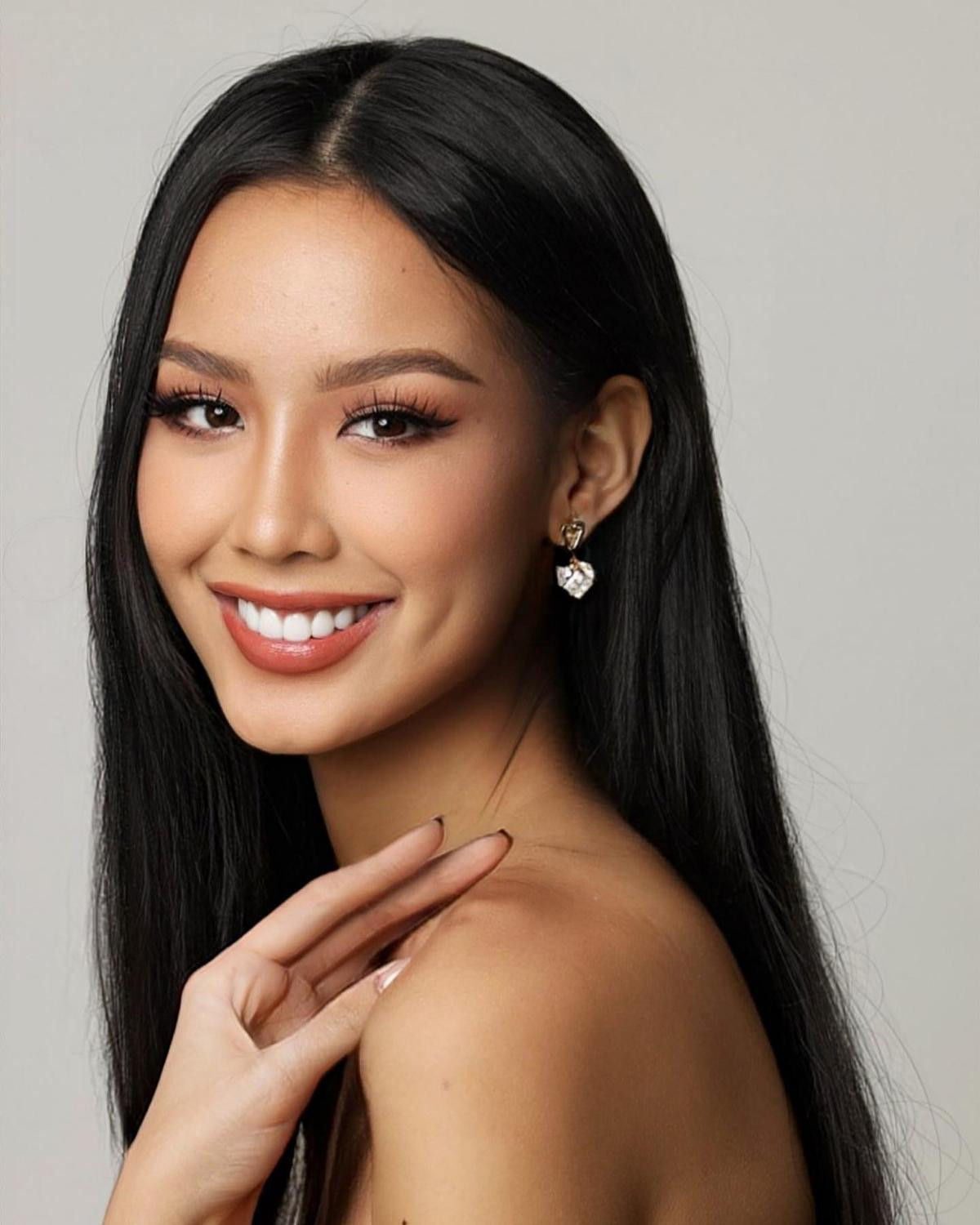 Cận giờ G: Bảo Ngọc được dự đoán giành ngôi vị á hậu 2 Miss Intercontinental 2022 Ảnh 1