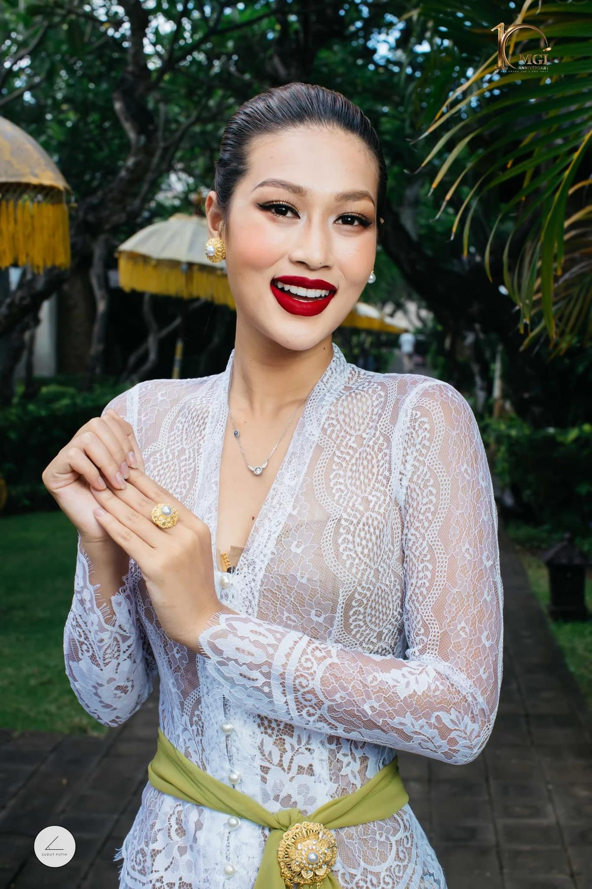 'Lời nguyền' son môi: Thiên Ân dùng son đỏ là gặp sự cố, top 5 của Miss Grand cực hiếm dùng màu son này Ảnh 7