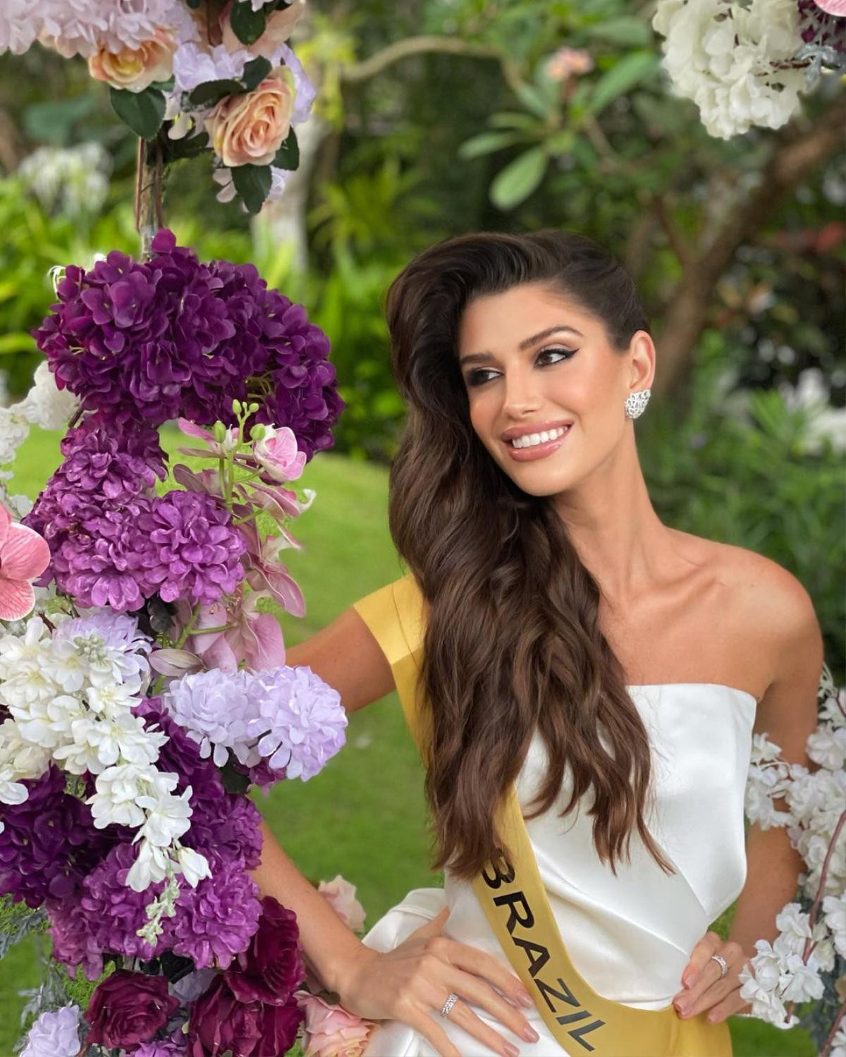 Nhan sắc nóng bỏng của mỹ nhân có 'hào quang hoa hậu' nhất Miss Grand International 2022 Ảnh 4