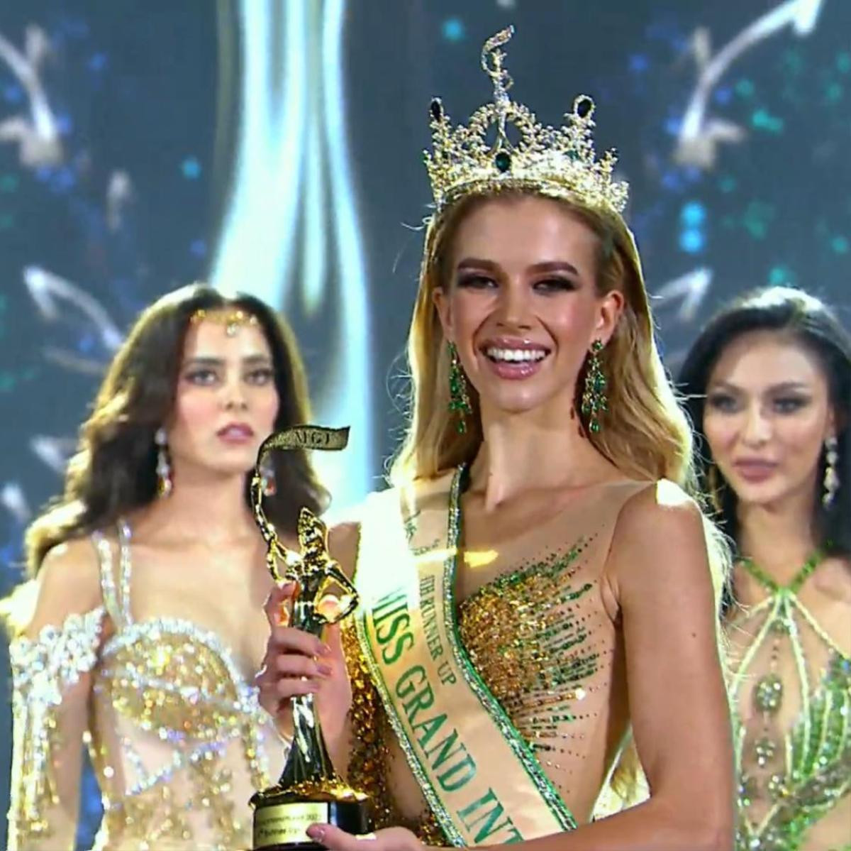 Phản ứng của netizen về kết quả chung cuộc Miss Grand 2022: Engfa đạt vị trí quá cao so với năng lực? Ảnh 3