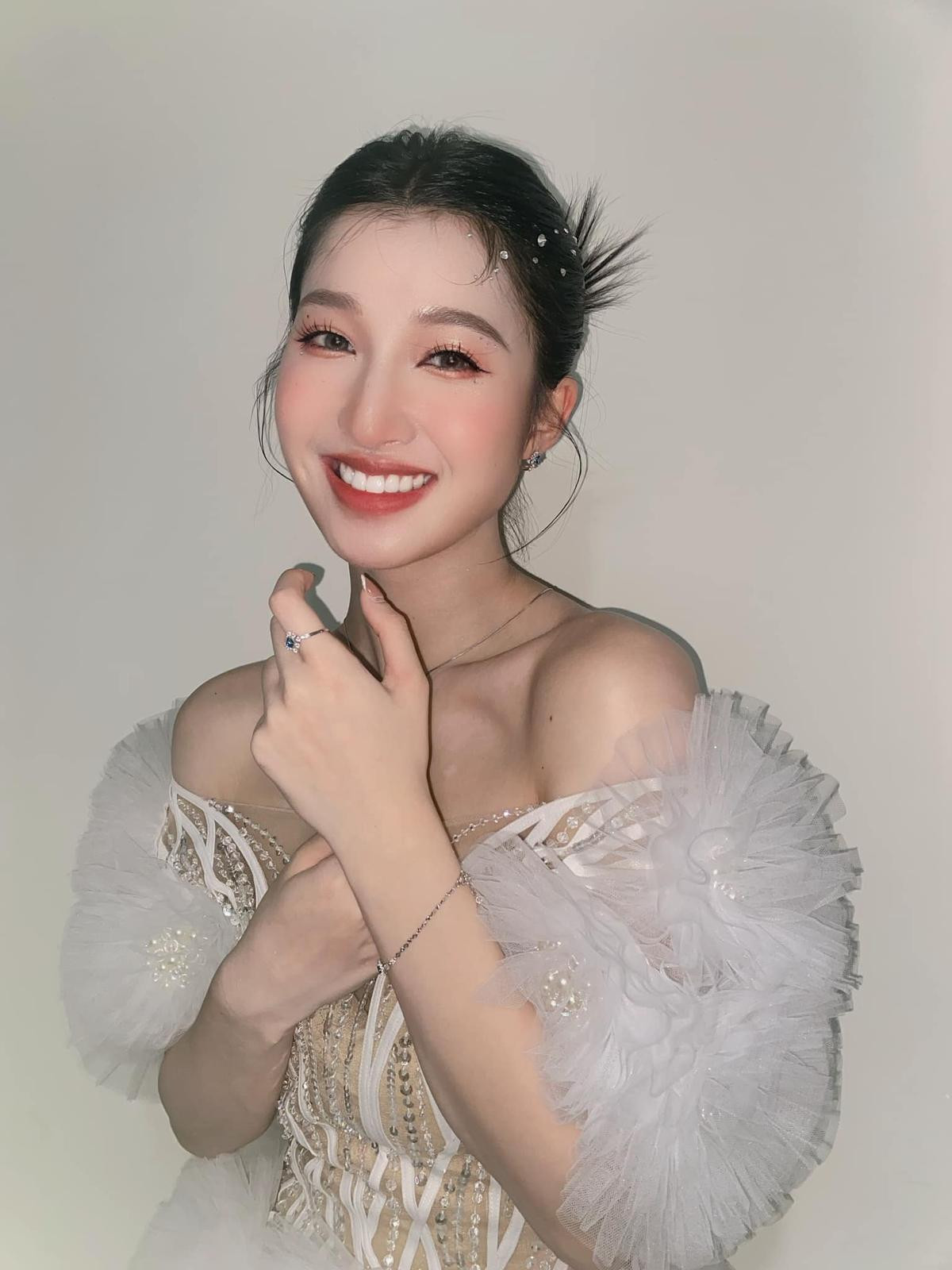 Dàn sao Việt an ủi Thiên Ân khi out top 10 Miss Grand International 2022 Ảnh 3