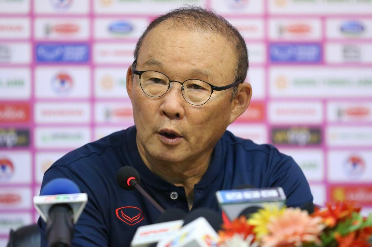 Quang Hải báo tin buồn cho ông Park: Không đá AFF Cup 2022! Ảnh 2