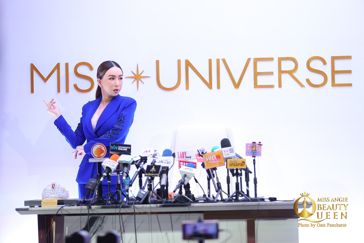 Chủ tịch mới Miss Universe và ông Nawat từng có 'hiềm khích': Đại chiến sắc đẹp bắt đầu căng thẳng Ảnh 4