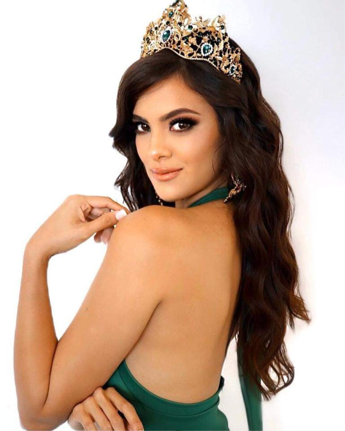 Miss Grand Cuba 2019 'vỗ mặt' ngài Nawat, trở thành 'người nhà' của đối thủ để trả đũa? Ảnh 5