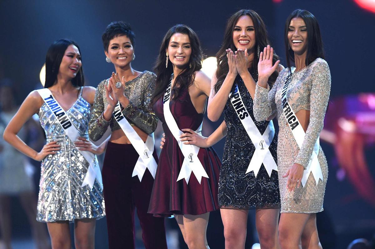 Miss Universe 2022 thay đổi format, Top 5+2 sẽ đua nhau nuốt mic: Ngọc Châu 'dũa' tiếng Anh đi là vừa Ảnh 1