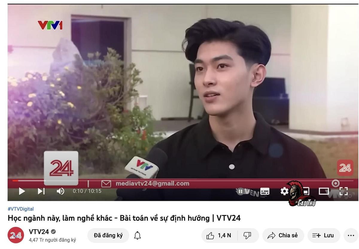 Xuất hiện ngắn ngủi trên sóng VTV, chàng trai bất ngờ 'gây sốt' vì vẻ ngoài quá điển trai Ảnh 1