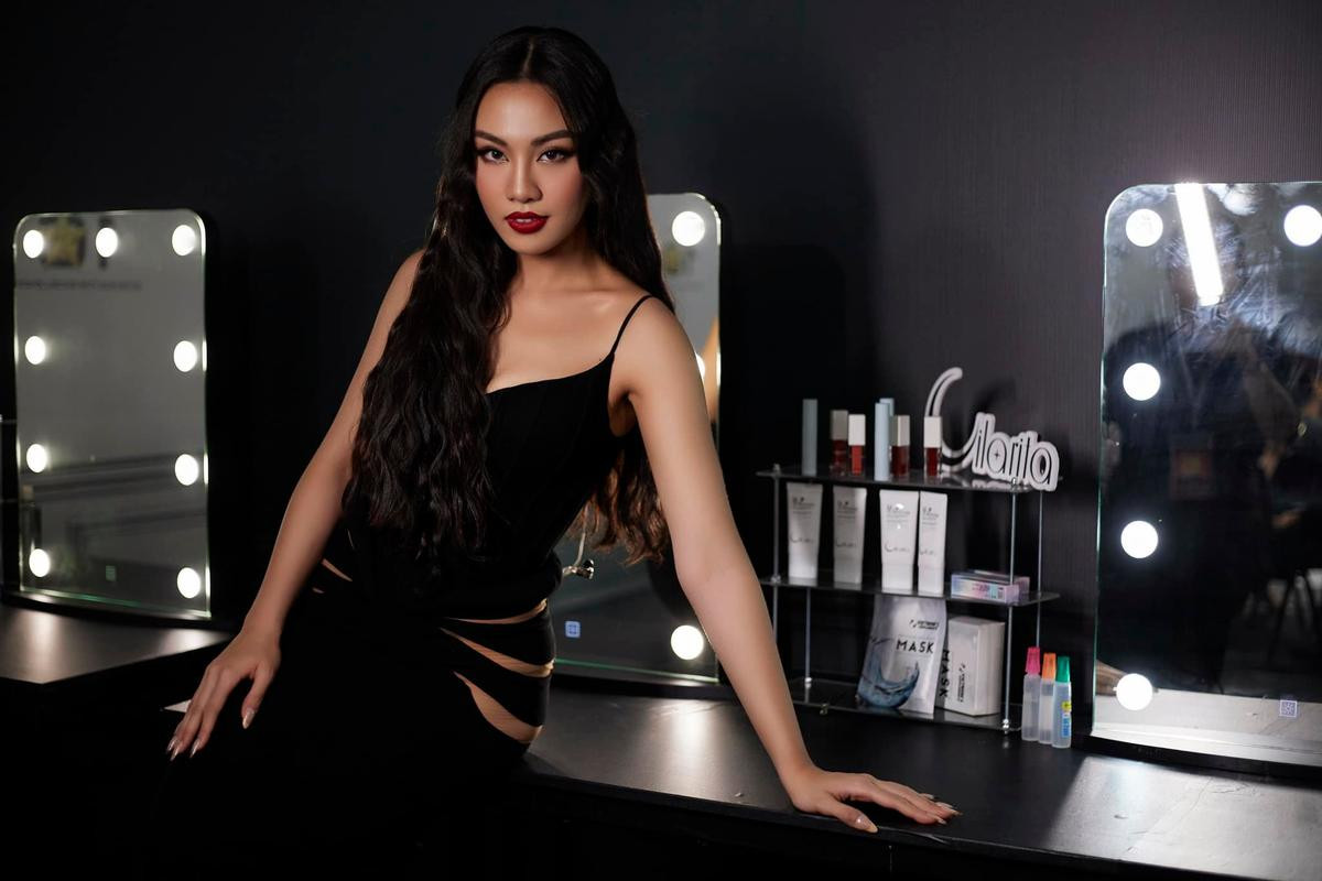 Nhan sắc Á hậu Thủy Tiên thăng hạng sau 5 tháng đăng quang: Fan kêu gọi thi lại Miss Universe Vietnam Ảnh 3