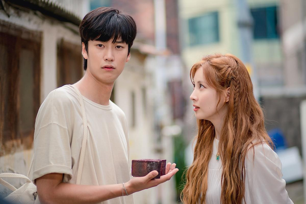 Rating cao chót vót, Big Mouth của Lee Jong Suk và Yoona vẫn bị đánh giá là bộ phim dở tệ nhất năm 2022 Ảnh 5