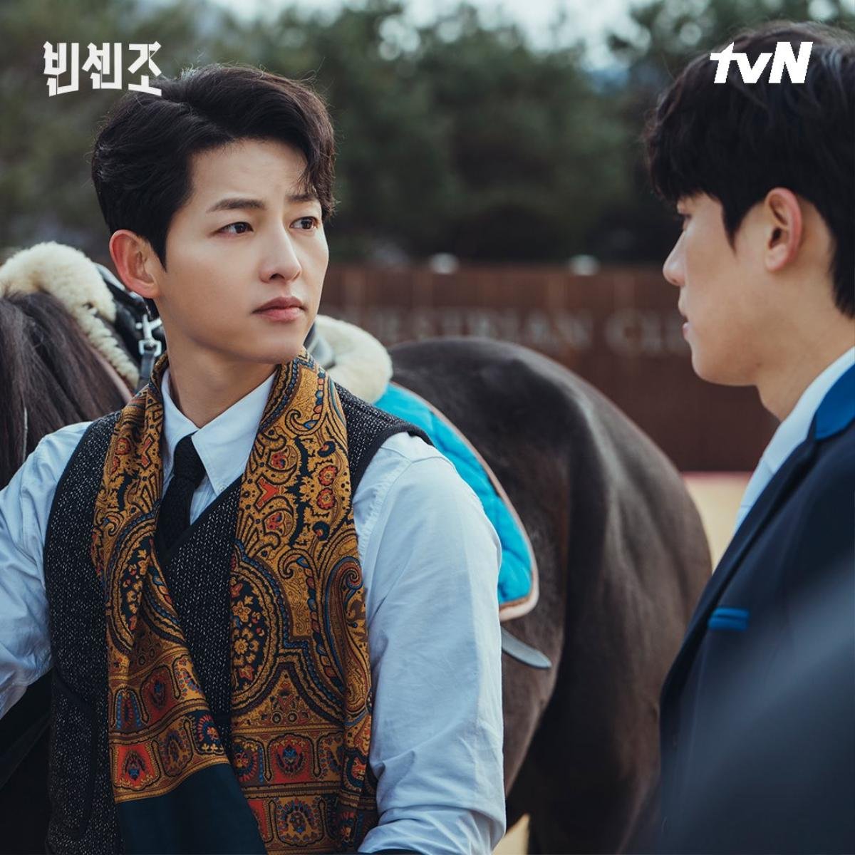 Vincenzo quay tiếp phần 2, Song Joong Ki tái ngộ người tình tin đồn? Ảnh 4