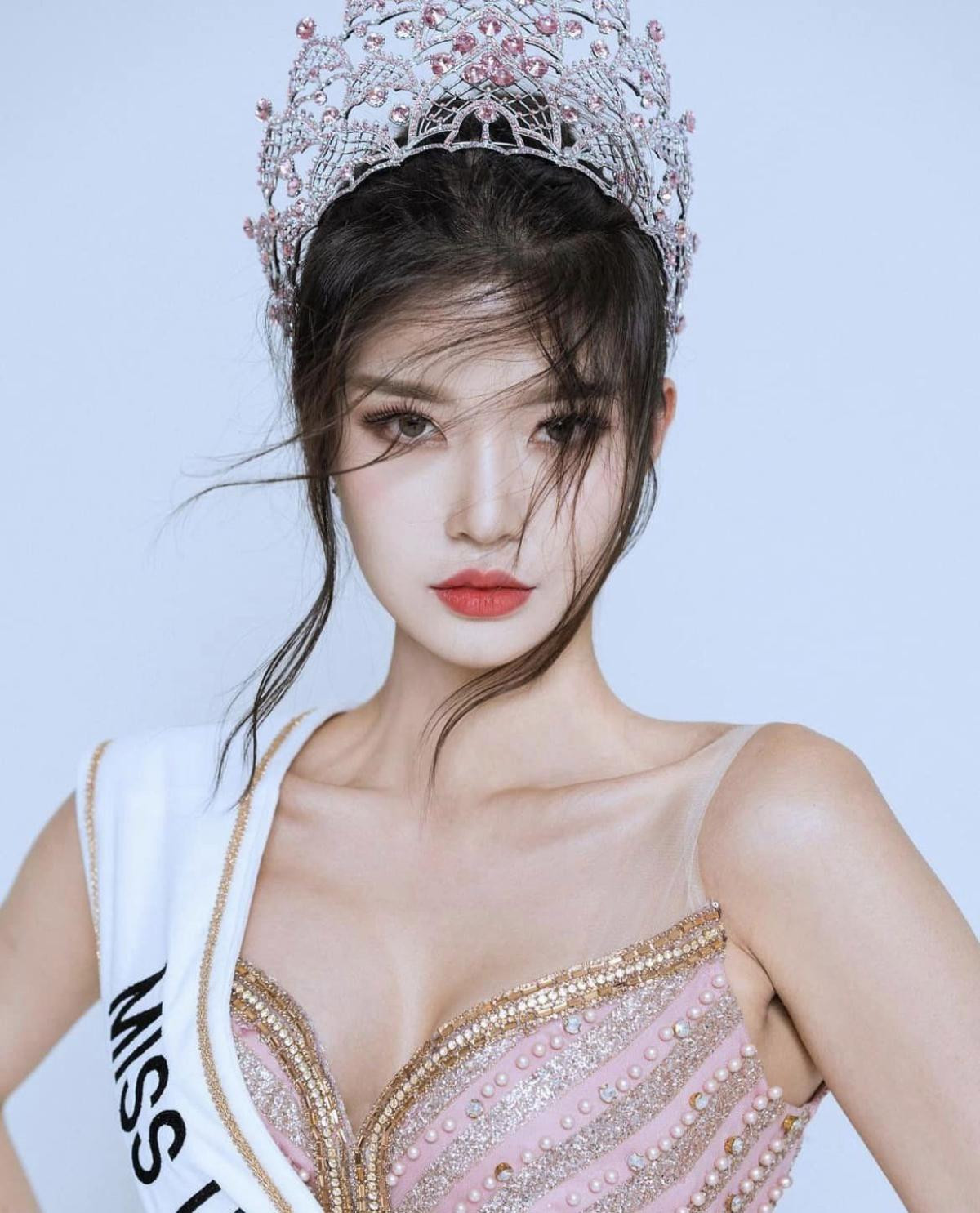 12 chị đại tại Miss Universe 2022 có độ tuổi tỷ lệ thuận với năng lực: Ngọc Châu không cô đơn Ảnh 7