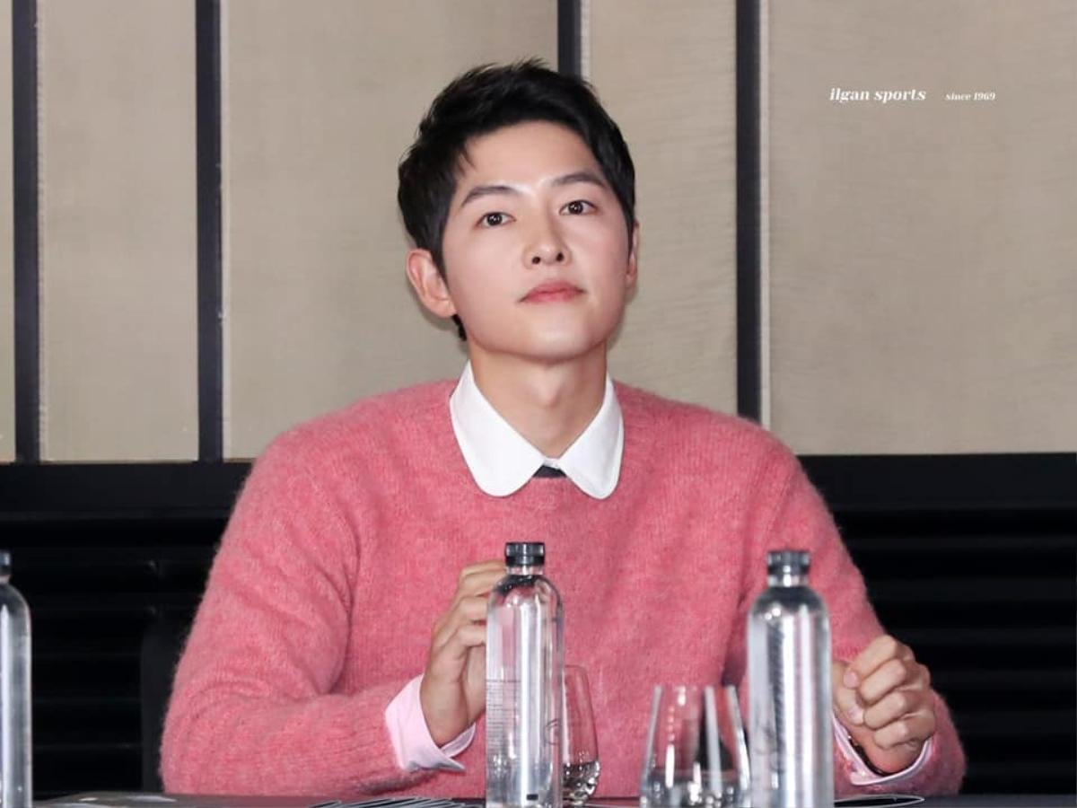 Song Joong Ki 'cưa sừng làm nghé', chính thức dẫn 'tình mới' ra mắt gia đình Ảnh 3