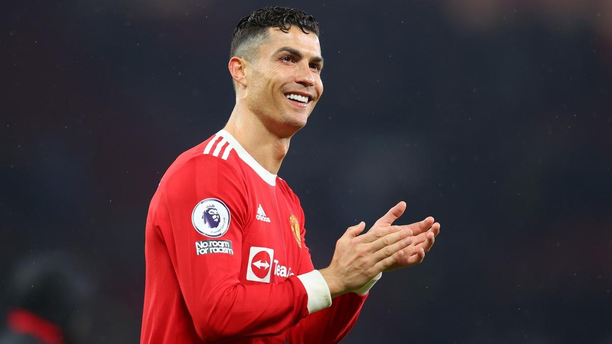 Ronaldo nói yêu Man United sau khi chấm dứt hợp đồng Ảnh 1