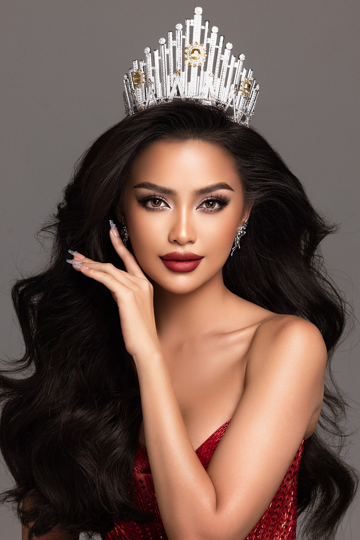 Bộ ảnh đẹp xuất thần Hoa hậu Ngọc Châu bị Miss Universe 'từ chối' Ảnh 3