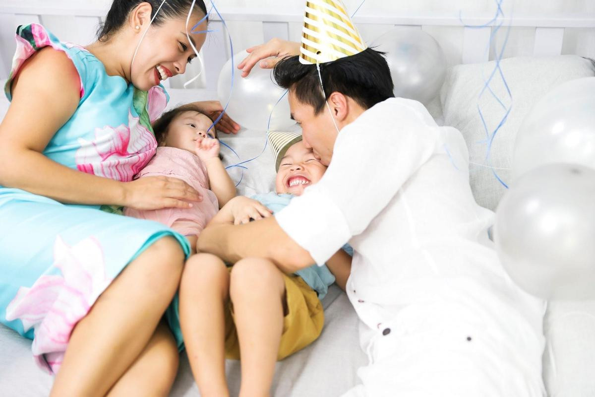 Cuộc sống hôn nhân của 'O Sen' Ngọc Mai: Chồng hết mực cưng chiều, hạnh phúc bên hai nhóc tỳ kháu khỉnh Ảnh 4