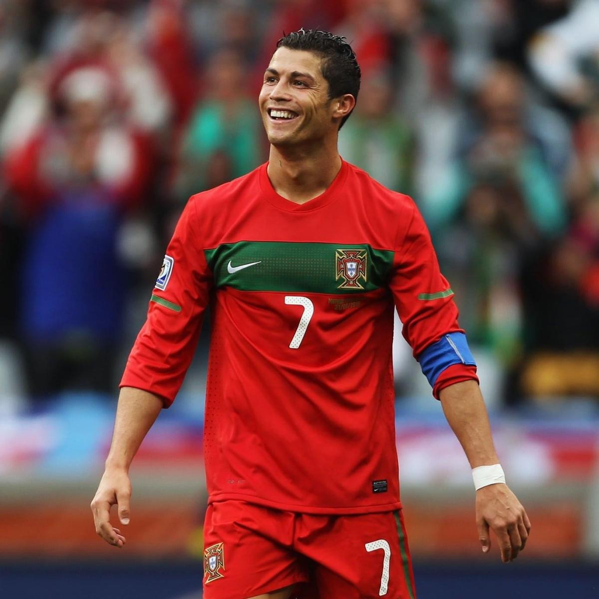 5 khoảnh khắc tạo ra sự vĩ đại của Ronaldo ở World Cup Ảnh 2