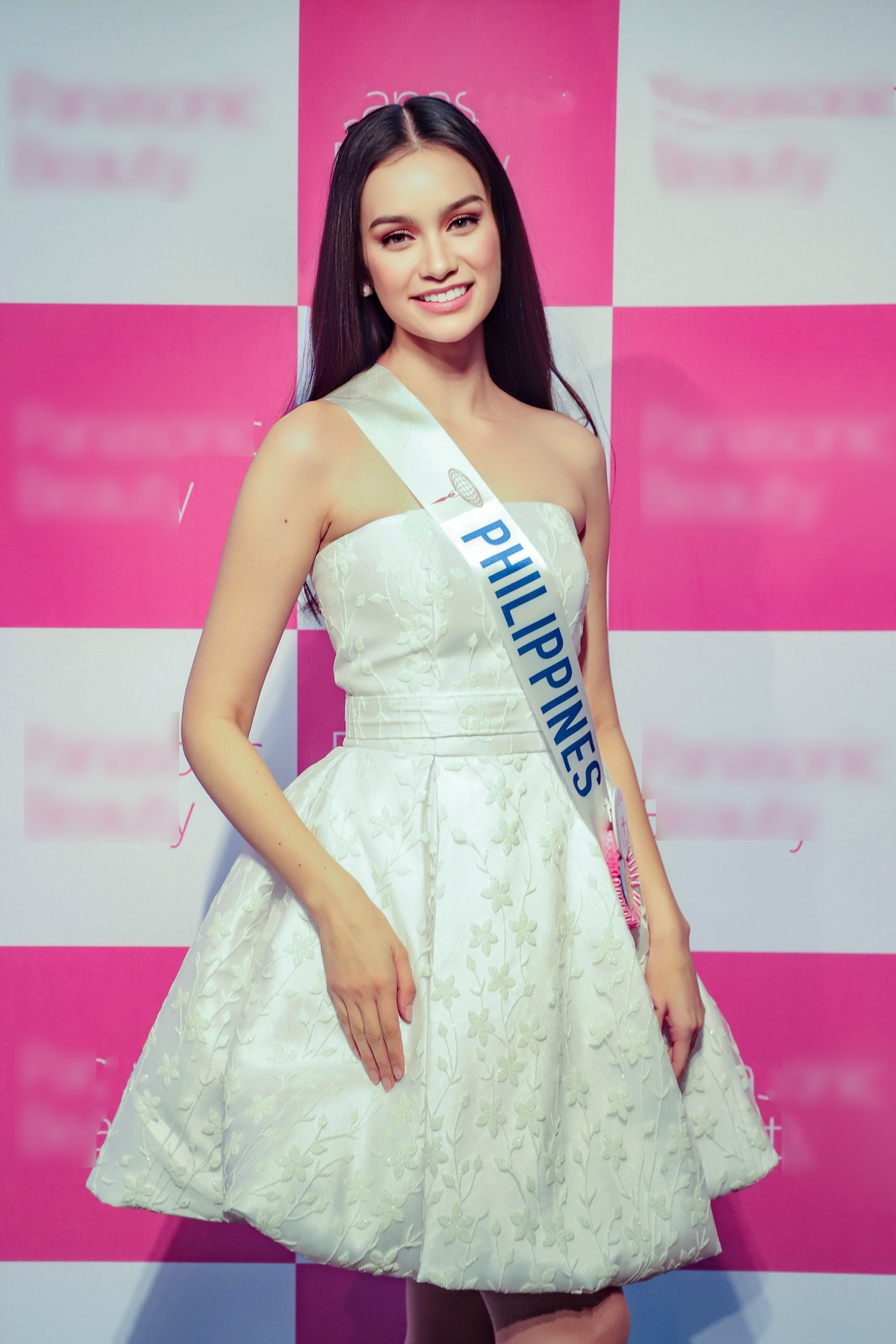 Phương Anh đẹp 'bất bại' qua ống kính Miss International, đại diện Philipines gây hụt hẫng đến bất ngờ Ảnh 2