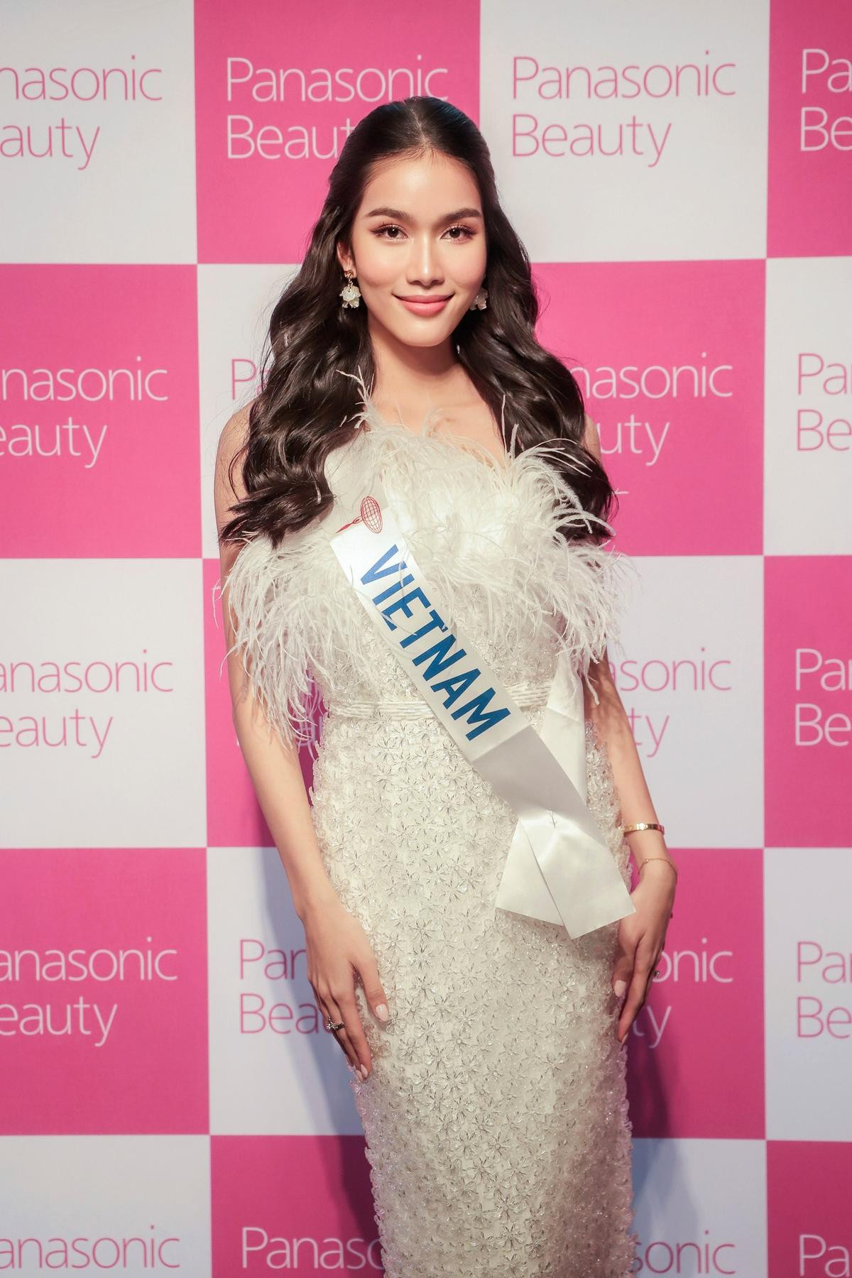 Miss International tăng 100% phí nhượng quyền: Đánh mạnh tính thương mại nhưng vẫn còn rẻ chán! Ảnh 1