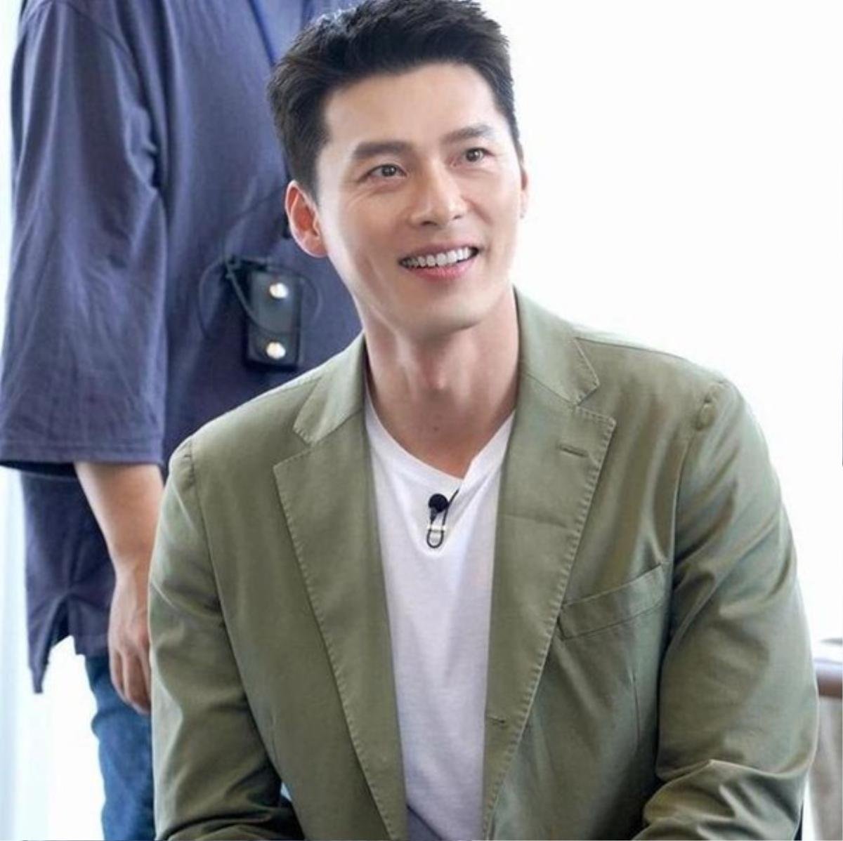 Hyun Bin phủ nhận tin đồn bị hủy hợp đồng ở Nhật, vẫn là chỗ dựa vững chắc cho mẹ con Son Ye Jin Ảnh 2