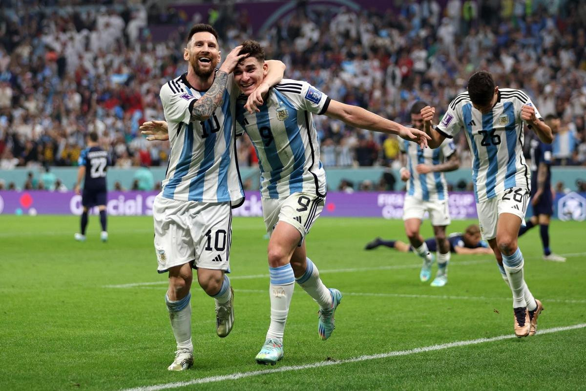 Messi rực sáng như vị thần, Argentina đè bẹp Croatia vào chung kết Ảnh 4