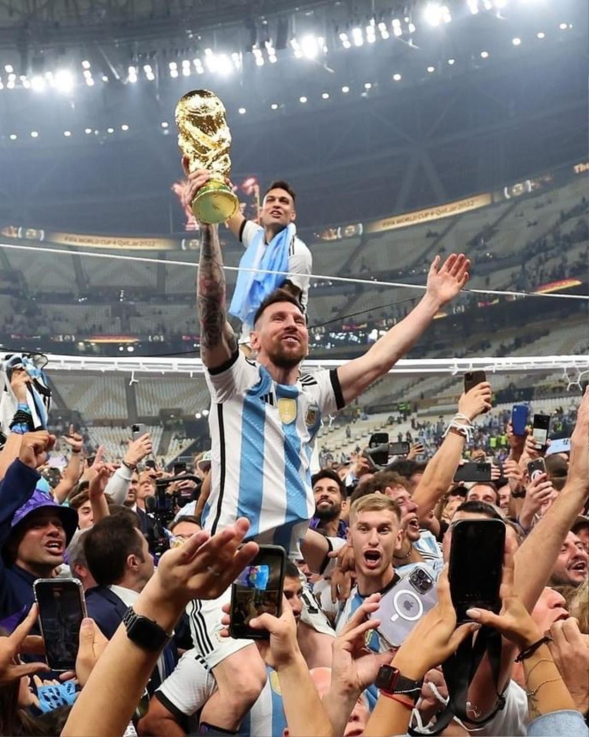 Messi được tôn vinh giống Diego Maradona Ảnh 3