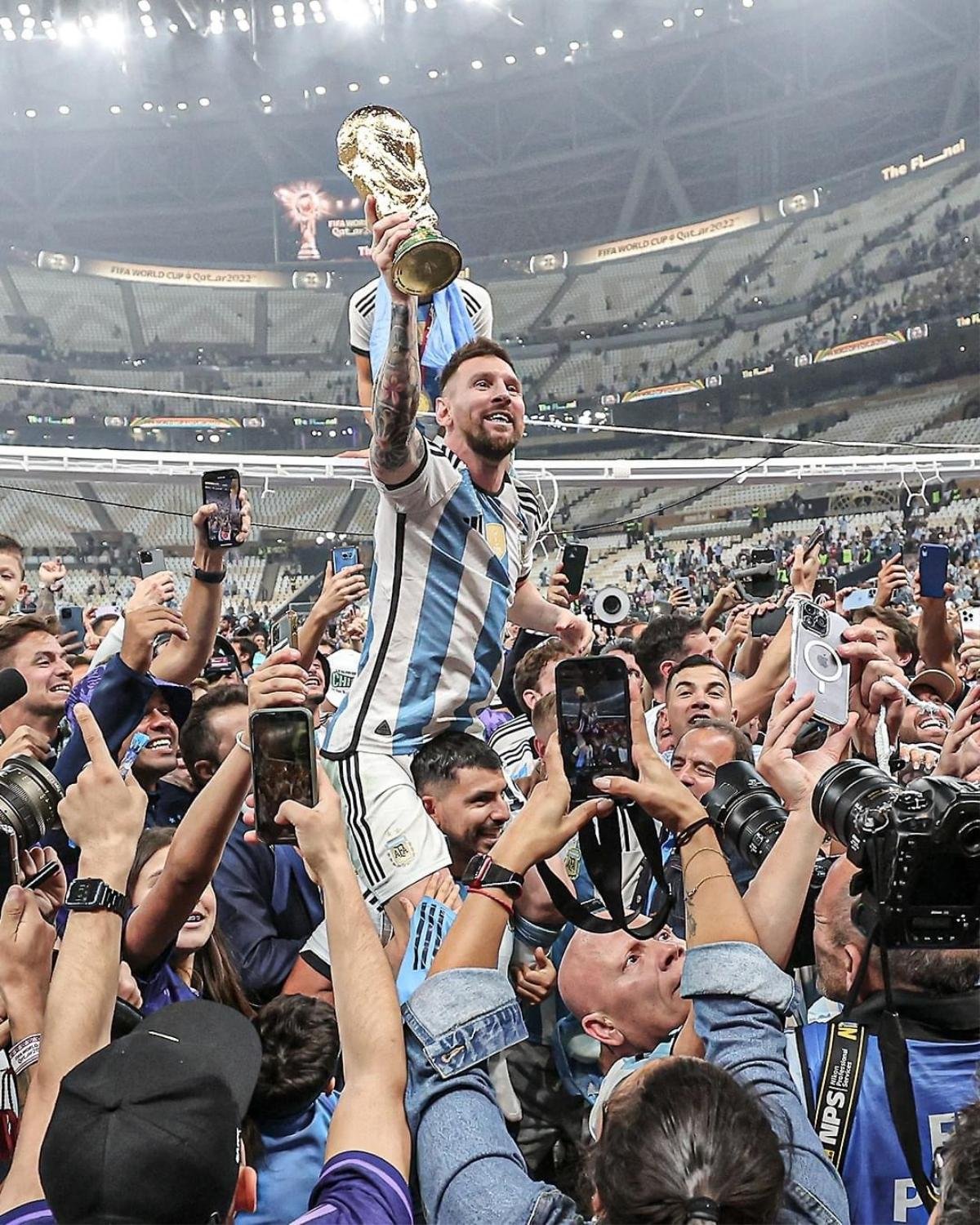 Messi và hành động đẹp nhất World Cup 2022: Thiên tài biết 'lấy đức phục nhân' Ảnh 2