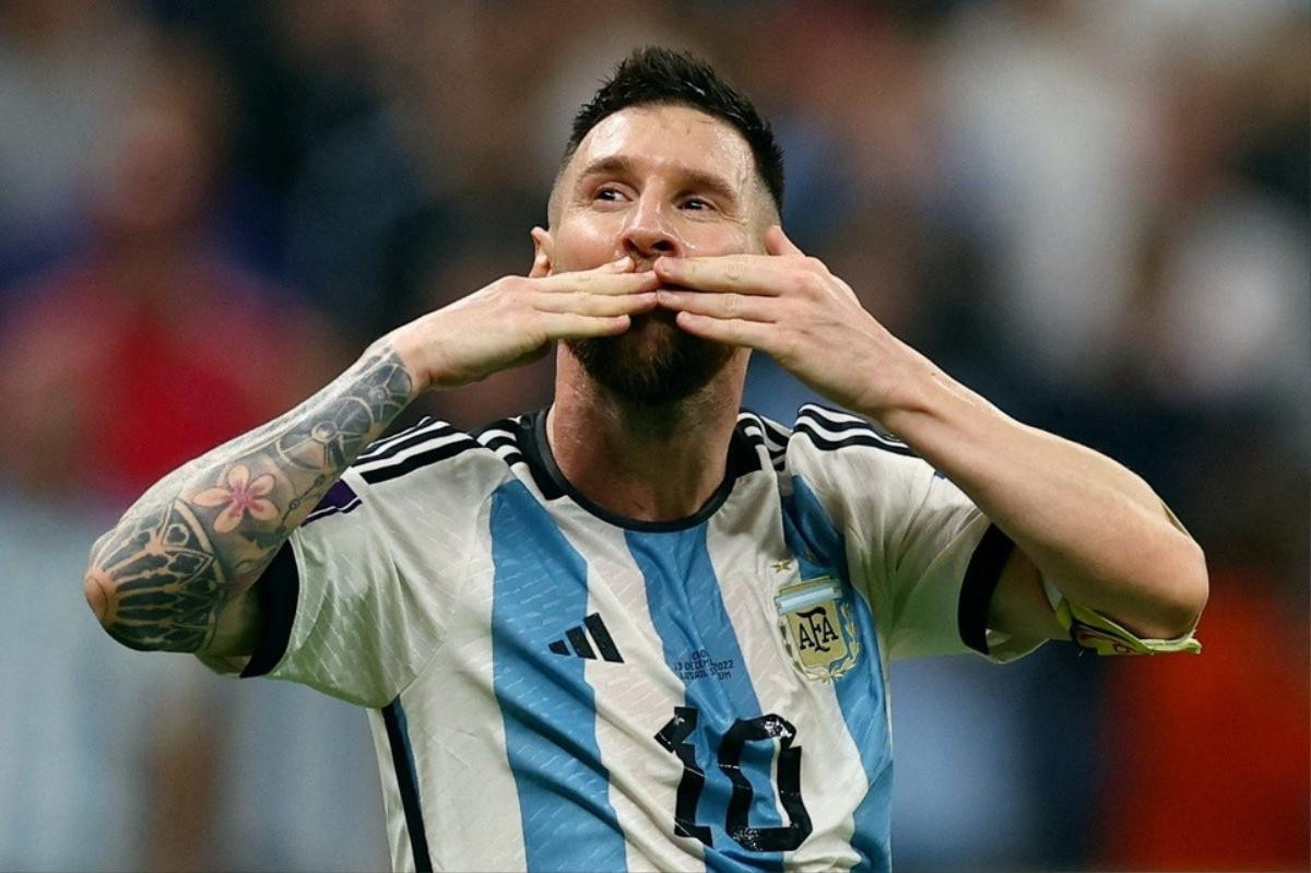 Lionel Messi: Từ chân sút 'mê' đồ ăn nhanh đến nhà vô địch World Cup 2022 Ảnh 1