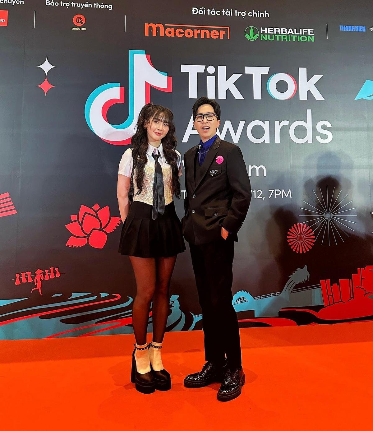 Dàn sao Việt đổ bộ TikTok Awards: Hoa hậu Thiên Ân xinh đẹp ngút ngàn, Angela Phương Trinh 'chơi lớn' Ảnh 9