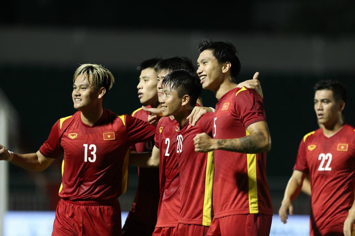 'Việt Nam sẽ vô địch AFF Cup 2022, đó là lời chia tay đẹp của ông Park' Ảnh 1