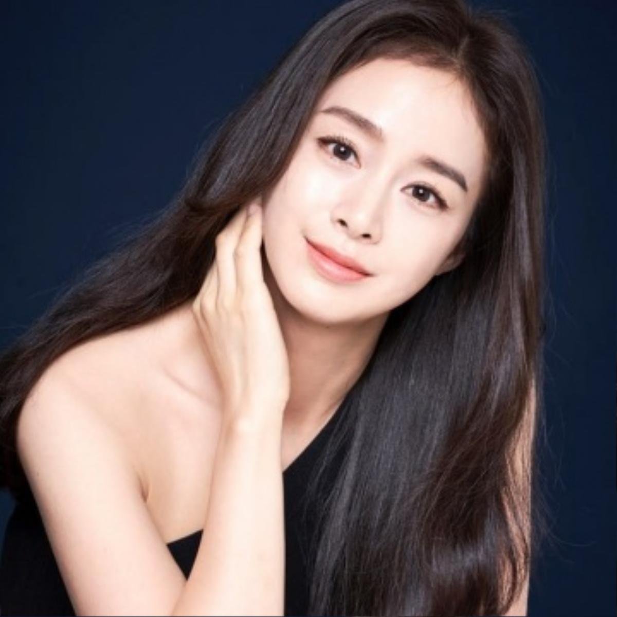 Kim Tae Hee tự tìm niềm vui mới hậu tin đồn ly hôn Bi Rain? Ảnh 1