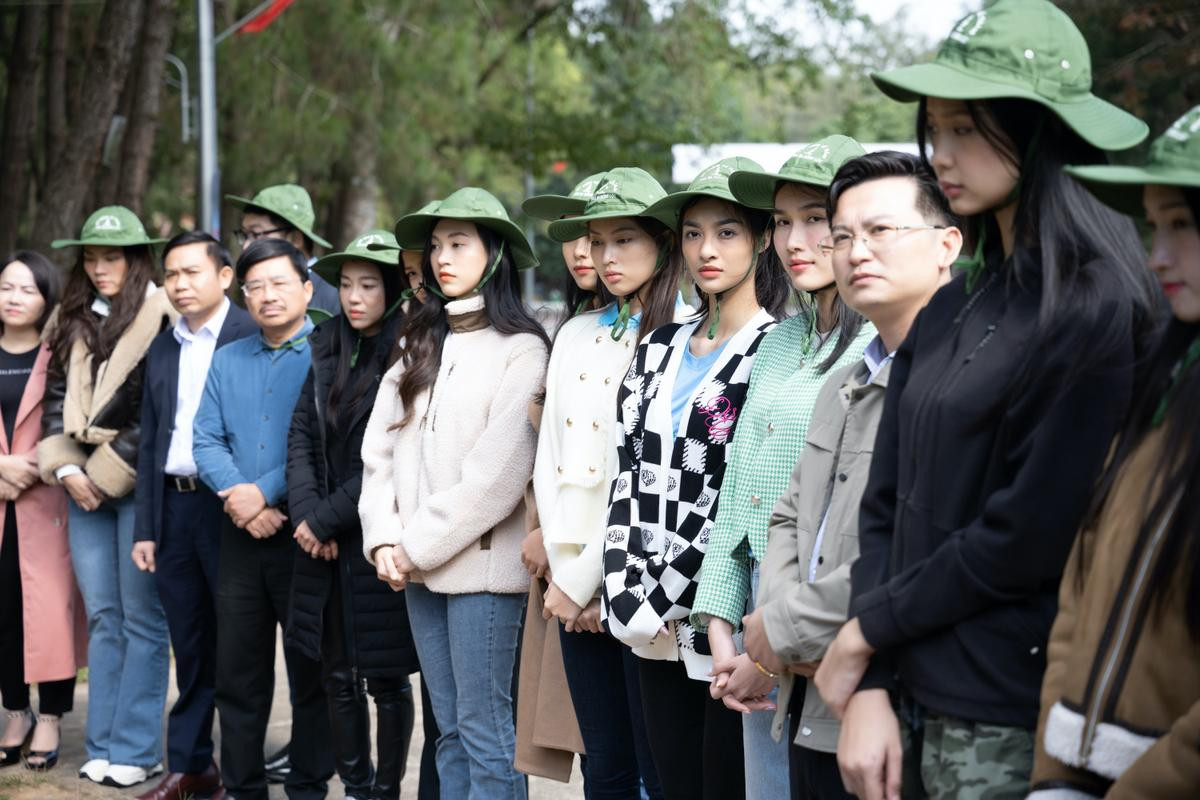 Thùy Tiên, Lương Thùy Linh, Mai Phương mang Tết về với bản làng: Dự án của những sự tử tế Ảnh 1