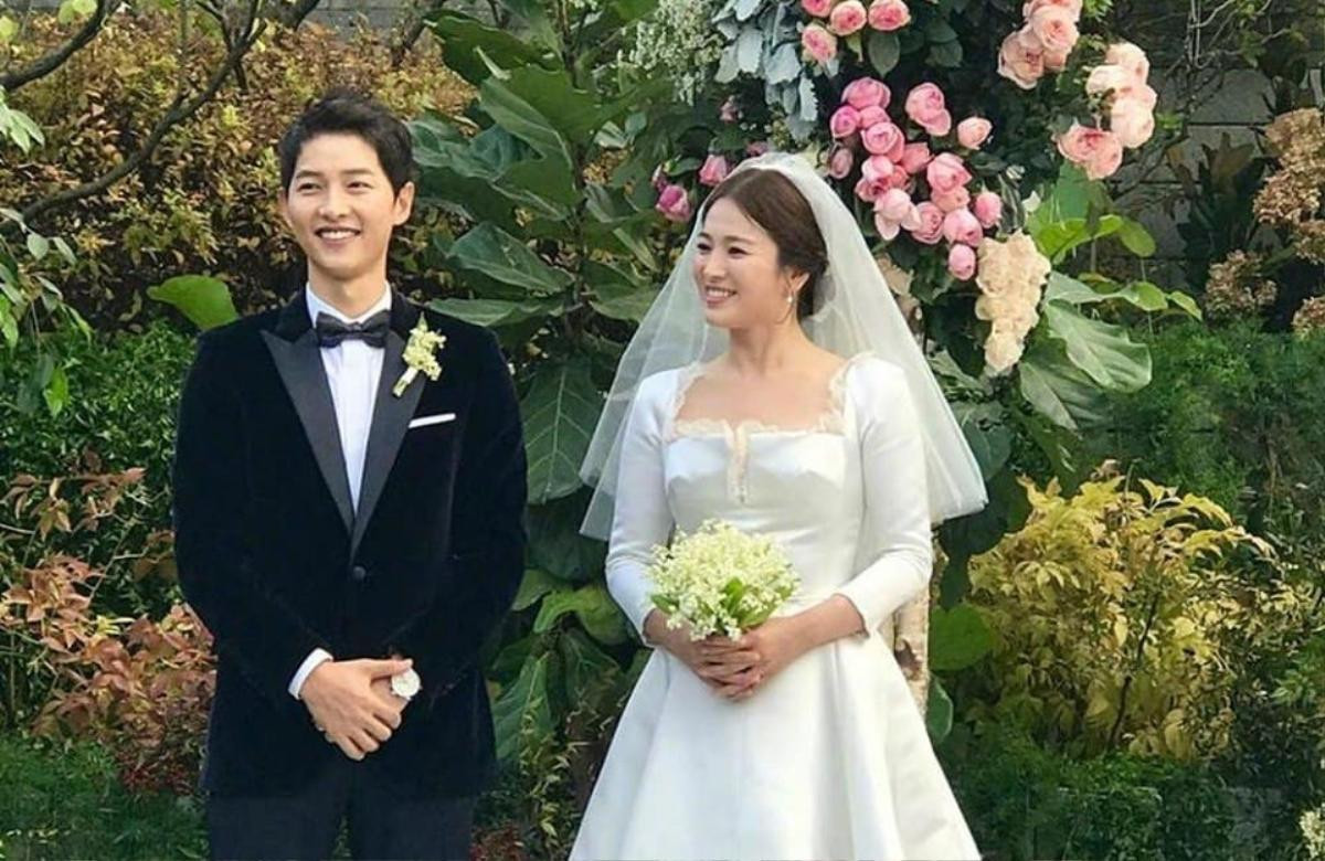 Hậu Song Joong Ki công khai bạn gái, Song Hye Kyo bị cư dân mạng chỉ trích 'đóng vai nạn nhân' Ảnh 2