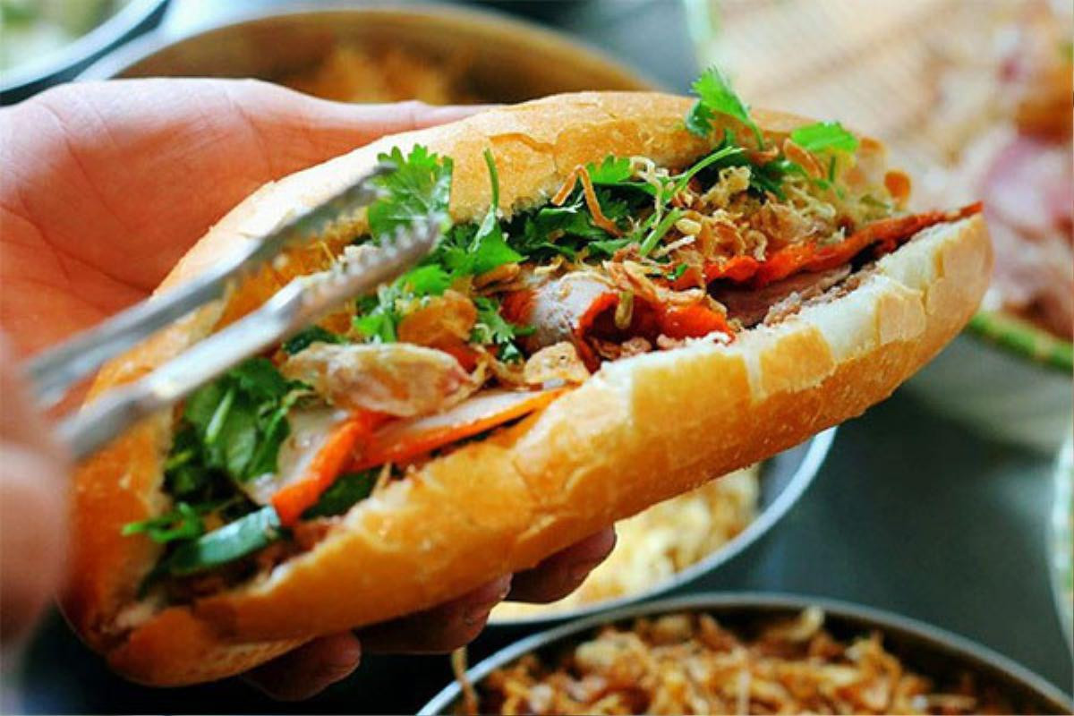 Bánh mì - Món ăn ngon đường phố vượt biên giới Ảnh 4