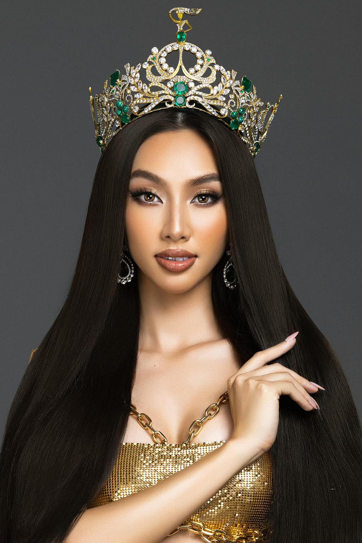 Bộ ảnh chưa từng được công bố của Thùy Tiên: Queen Tiên vẫn vậy, concept cũng toát ra phong thái nữ hoàng Ảnh 1