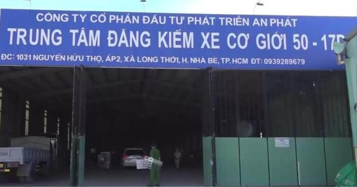 Vì sao không biết chữ vẫn có thể làm Giám đốc Trung tâm đăng kiểm ở TP.HCM? Ảnh 1