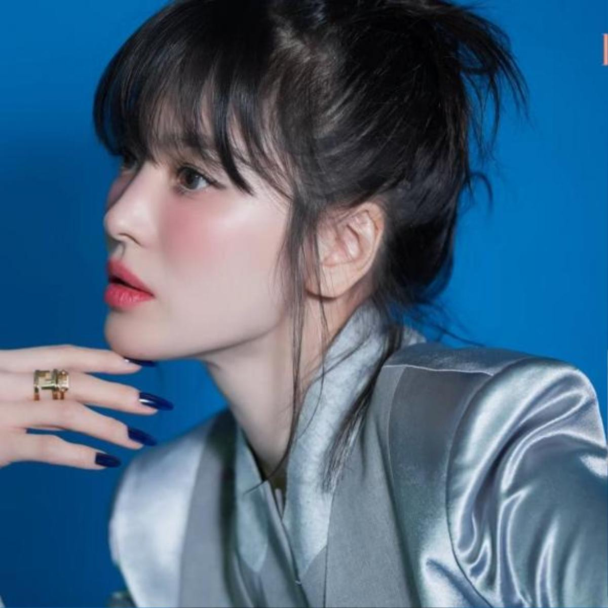 Song Hye Kyo tiết lộ về thăng trầm trong sự nghiệp và cách đối mặt trước những lời chê bai ác ý Ảnh 1