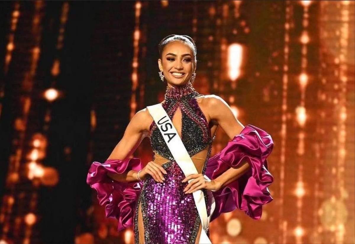 Màn tước vương miện chấn động toàn cầu của Miss USA: Hoa hậu 18 tuổi đã có 2 đời chồng Ảnh 1