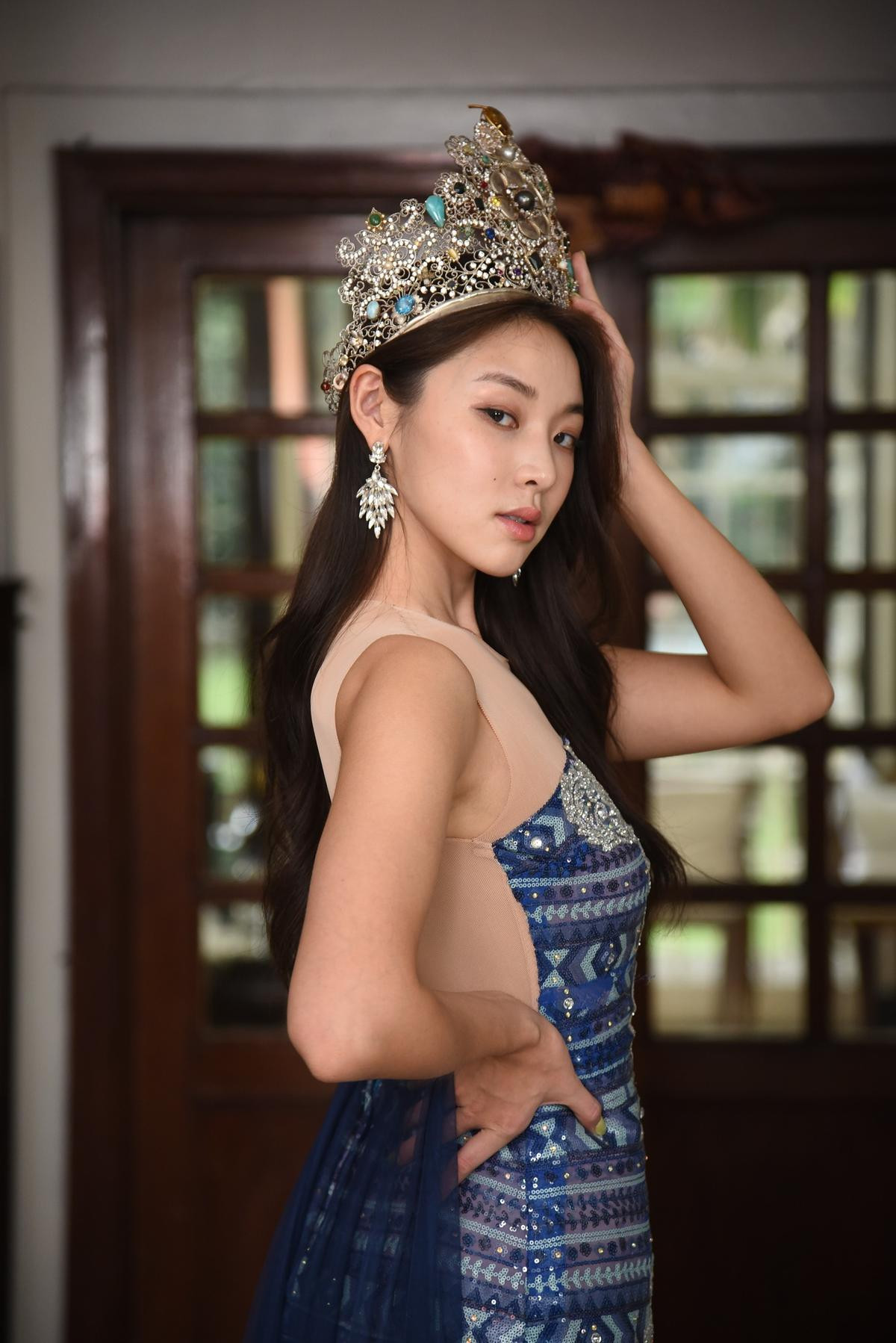 Miss Earth 2022 mặt mộc đội vương miện: Nhìn vẫn dưới cơ Phương Khánh 4 năm trước Ảnh 6