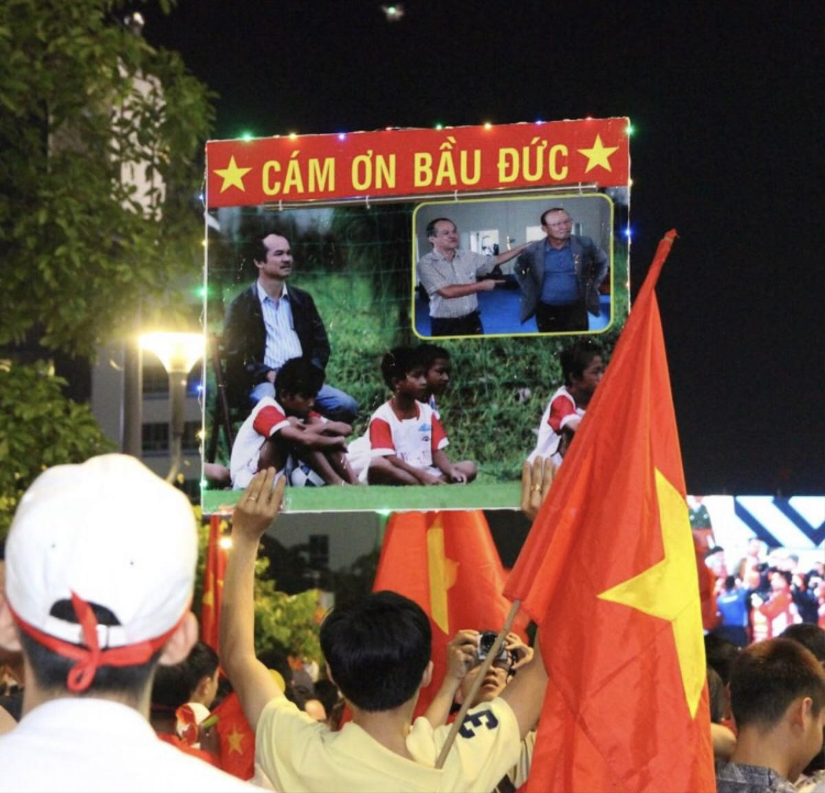 Sau 5 năm hạnh phúc của bầu Đức và HLV Park, người mới bắt đầu với tham vọng World Cup Ảnh 2