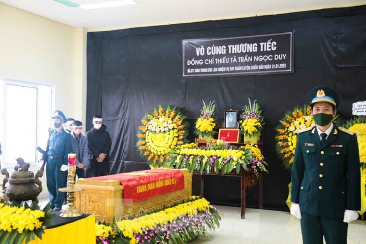 Truy phong quân hàm lên thiếu tá cho phi công Su-22 hi sinh khi huấn luyện chiến đấu Ảnh 1