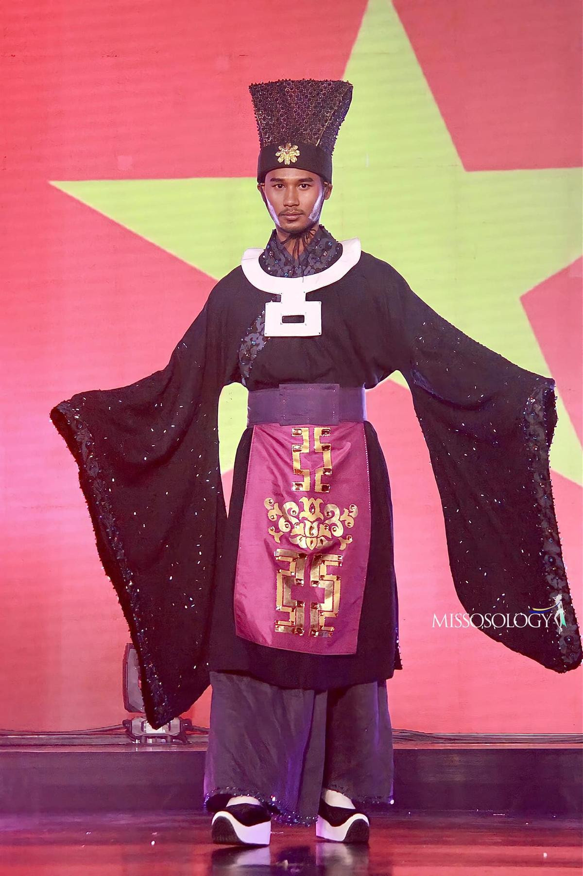 'Fail' National Costume, đại diện Việt Nam rớt Top 5 Mister Global: Được vào Top 15 đã ưu ái lắm rồi Ảnh 5