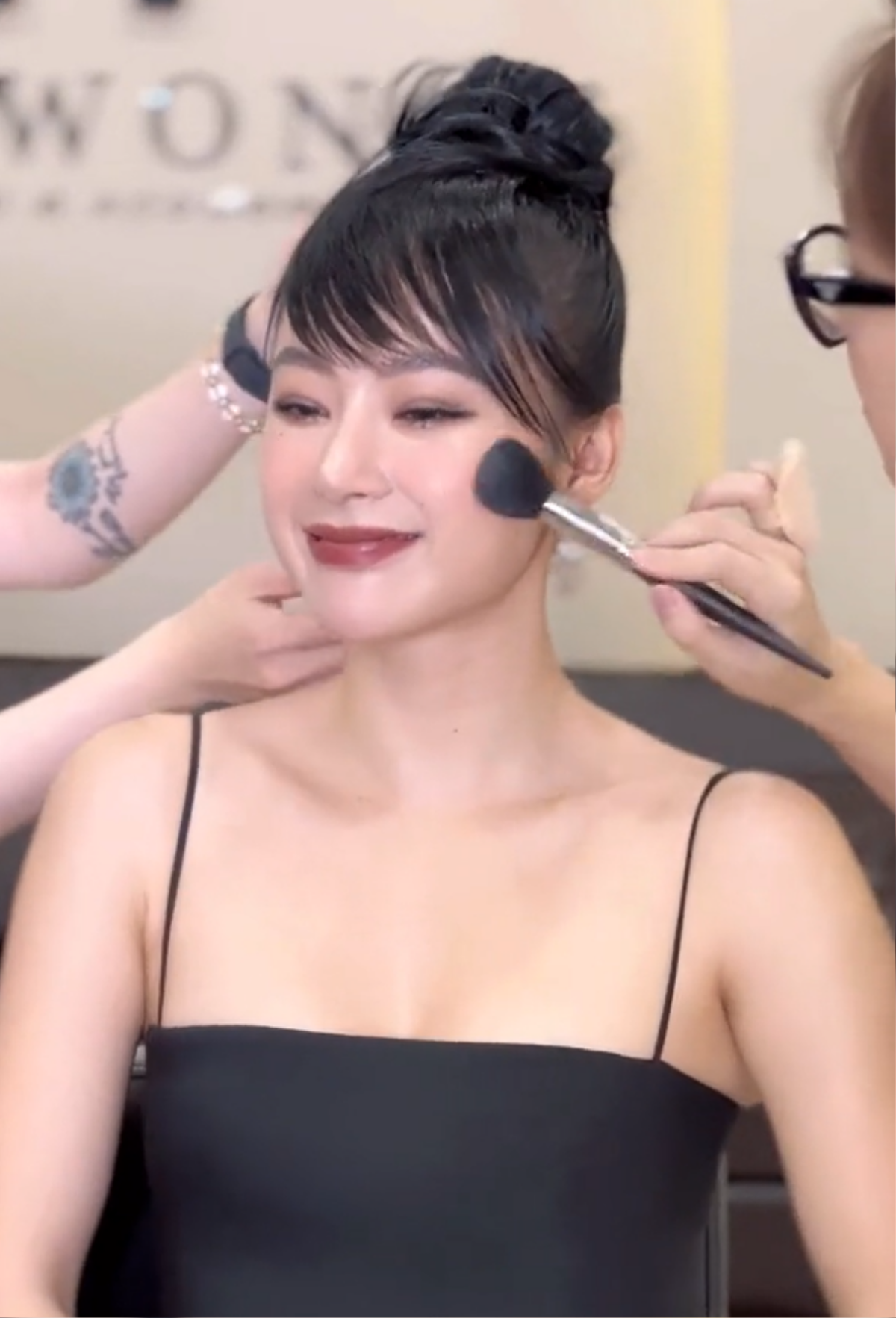 Theo trend Tiktok, Angela Phương Trinh được nhận xét có gương mặt giống hệt một sao nam Vbiz Ảnh 2