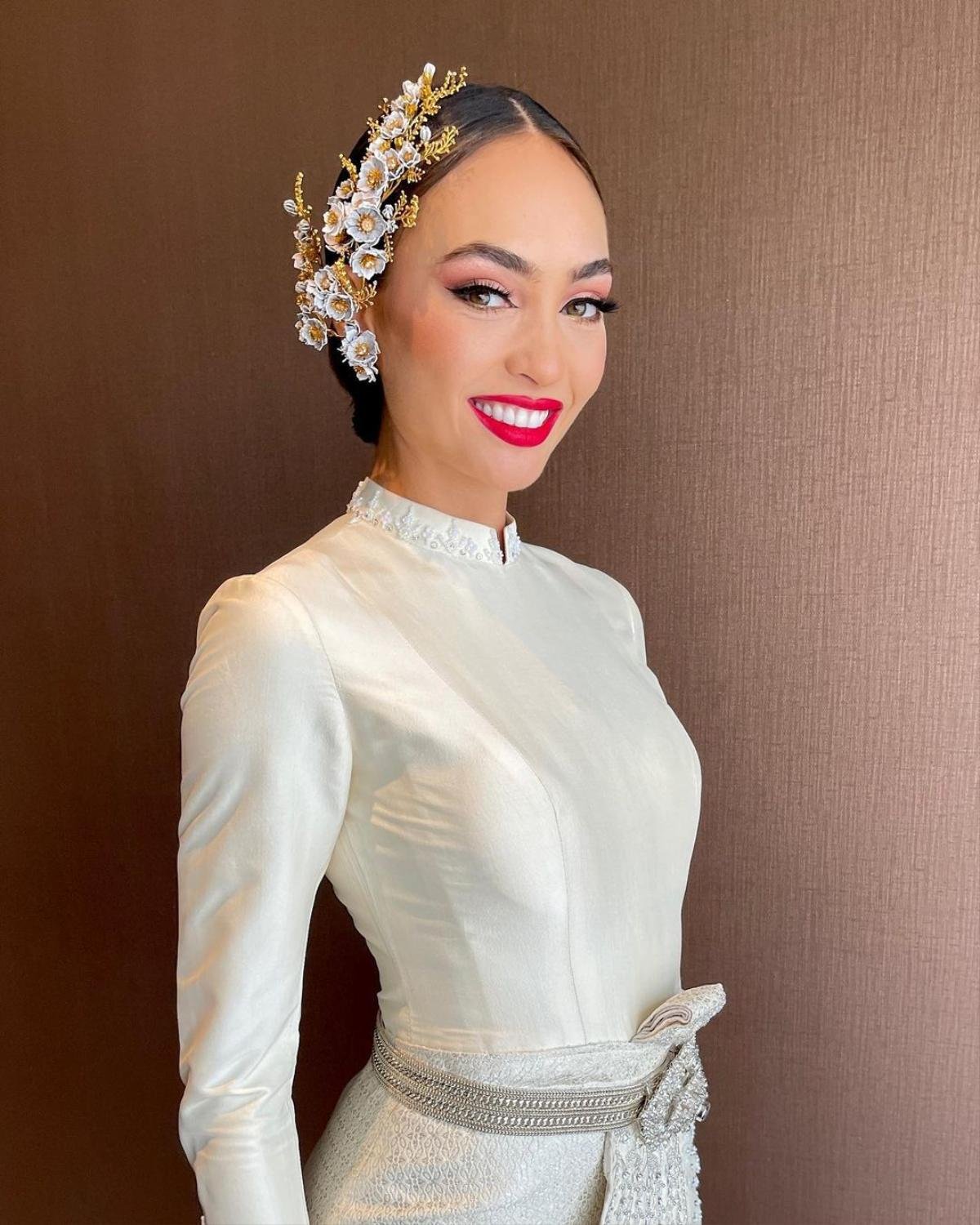 Tình trạng đáng báo động của đương kim Miss Universe: Đăng quang cả tháng nhưng vẫn 'chìm nghỉm' Ảnh 1