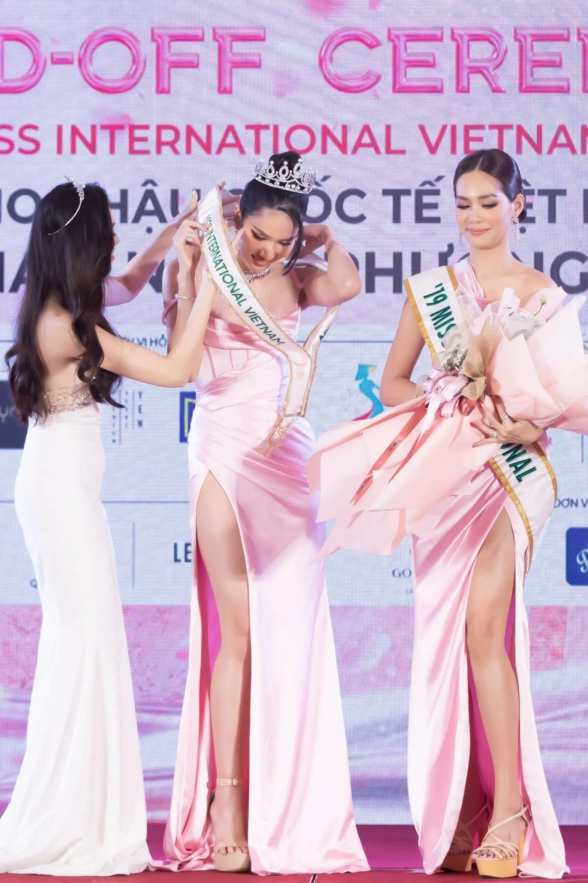 Đương kim Miss International xác nhận đến Việt Nam, netizen lo lắng: 'Lại out top nữa thì sao?' Ảnh 4